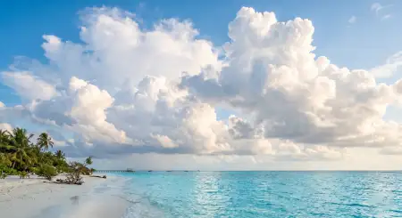 Aesthetic Summer Wallpaper With Clouds - Free Summer Aesthetic Wallpaper Download