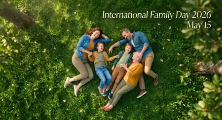 Free International Family Day 2026 Family Quote Wallpaper Image Download