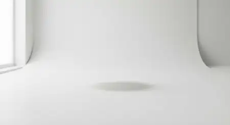 Plain White Background With Diffused Lighting - Free Background Download