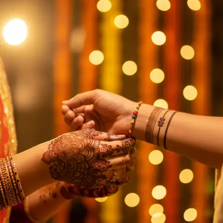 Simple New Mehndi Design For Small Occasions - Free New Mehndi Design Download
