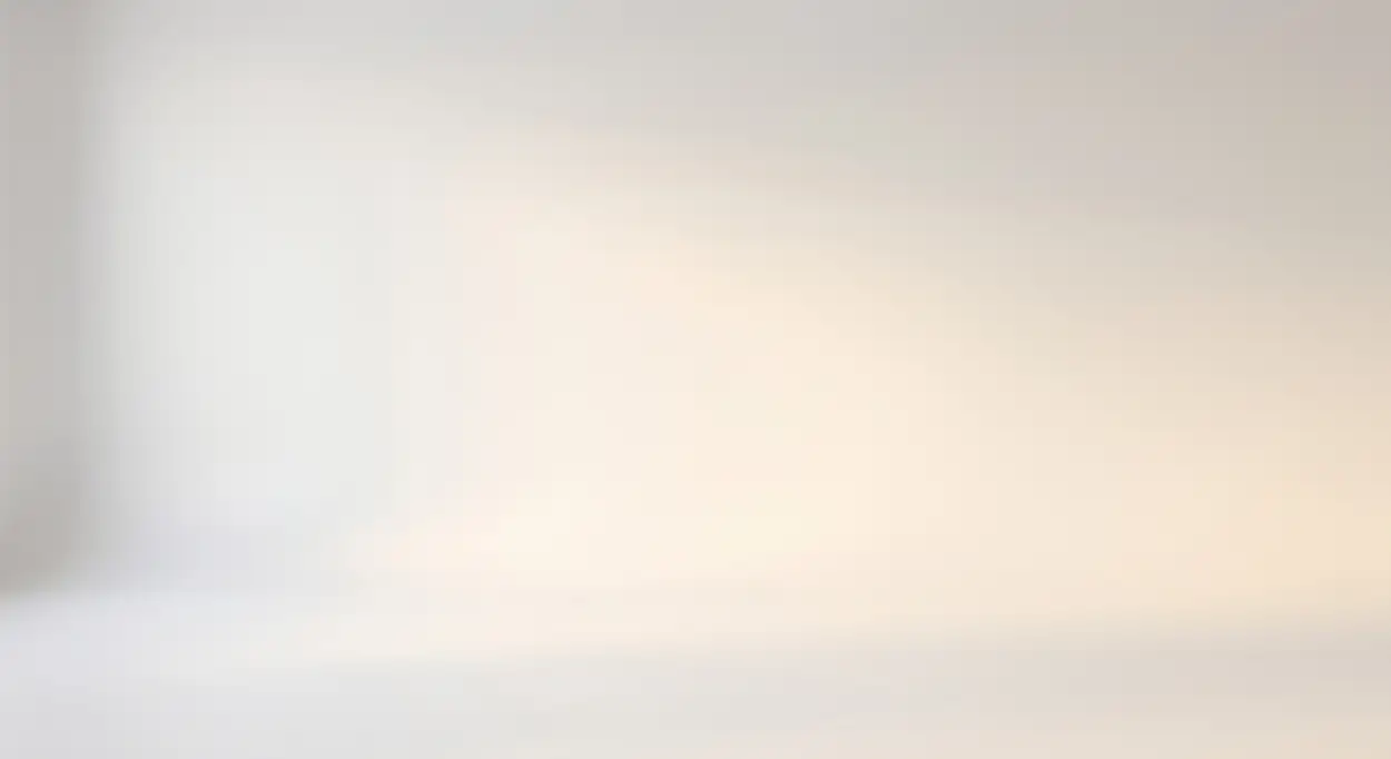 Free Download Plain White Background With Gentle Light Gradient - High Quality Plain White Background Background Image